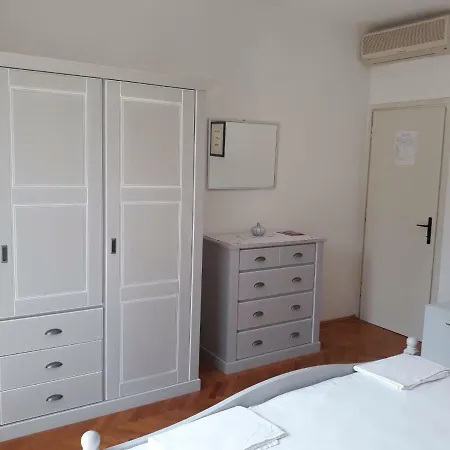 Sentic Pensjonat 3*