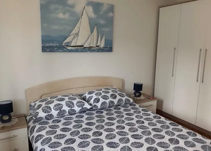 Casa de hóspedes Sentic 3*